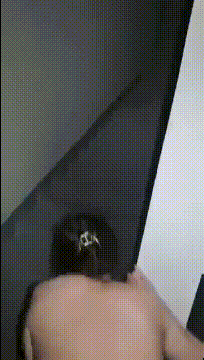 让老公朋友送我回家 结果在小区楼道偷偷肏上了 Ask my husband an