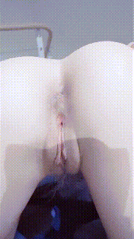 炮友说他喜欢我的夹子音 今早回家就把老公按在沙发上给办了