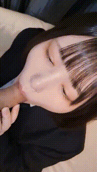 弯曲大屌极致刮擦肉壁顶到子宫 极品嫩逼全方位抽插 | 摩擦 自慰 The big curved dick scrapes the flesh wall to the uterus. The most tender pussy is penetrated in all directions.