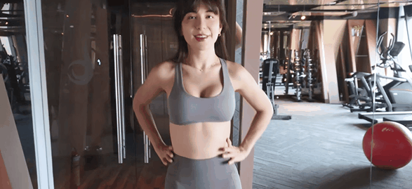 精彩动态图  极品混血少女被她私人教练的大屌各种姿势猛操的高潮不断 Wonder