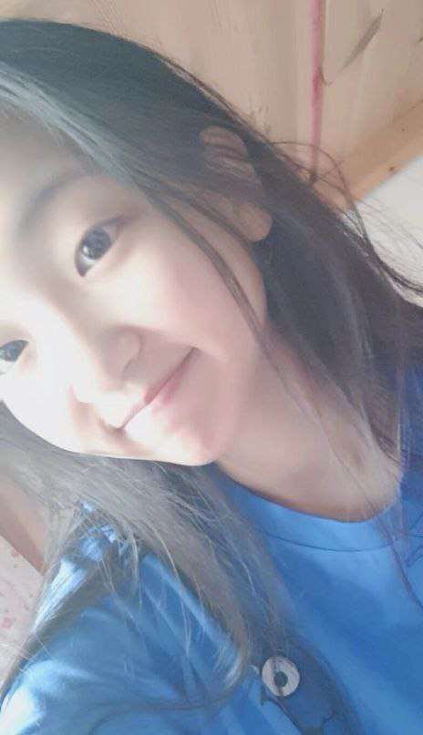 女学生自拍 Female student selfie