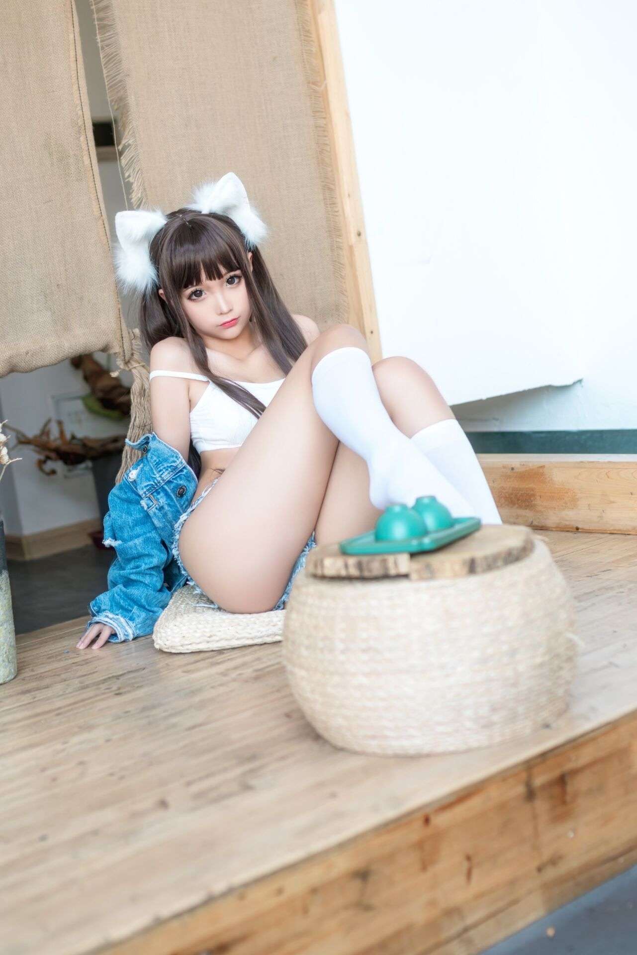 午后阳光下的少女 Girl in the afternoon sun