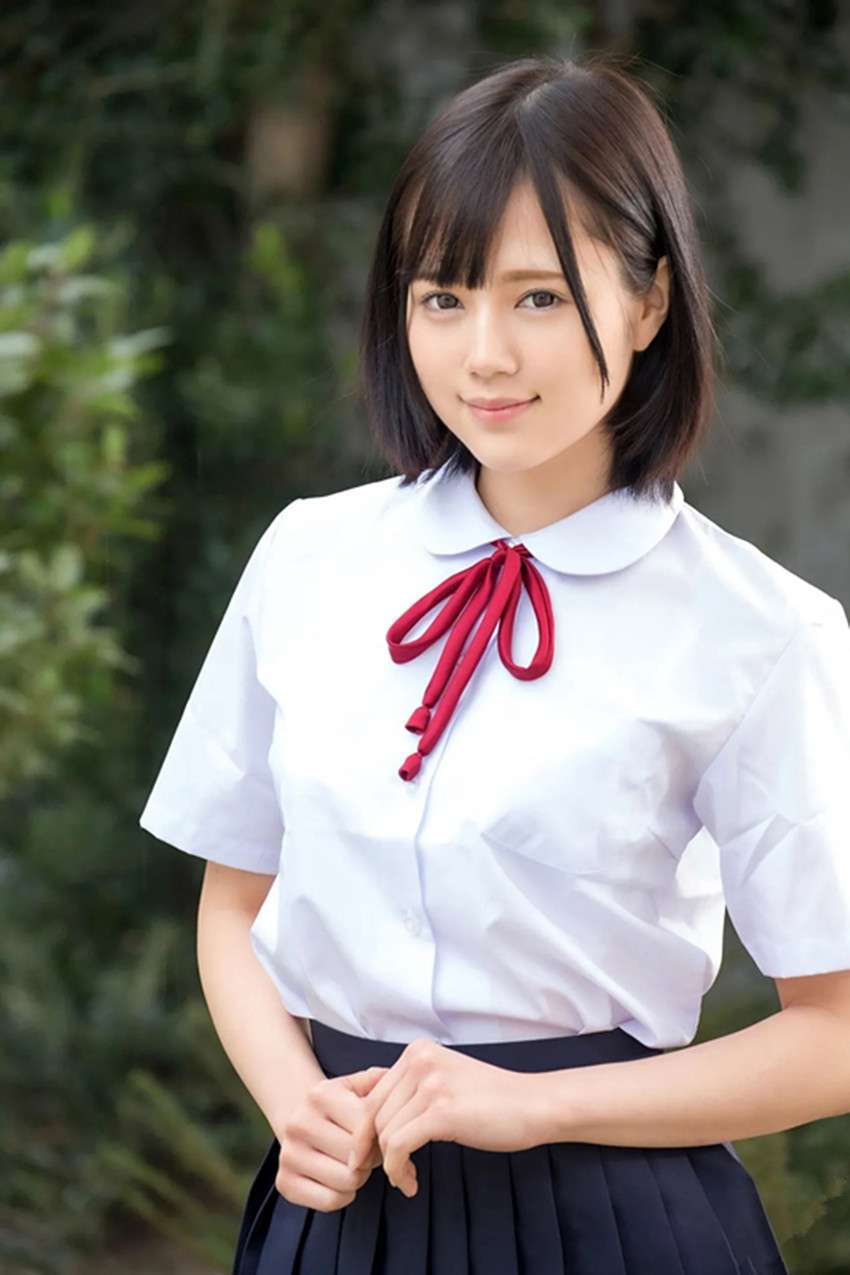 青春少女的夏日午后 Young girl's summer afternoon