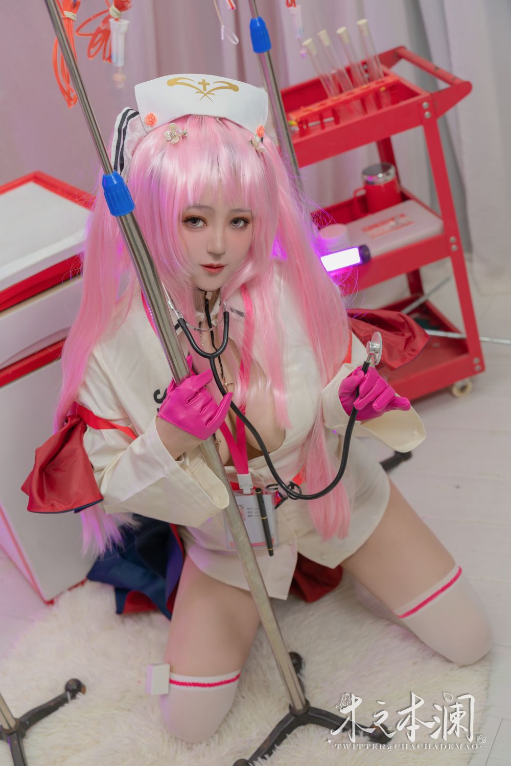 纯欲嫩白极品白虎小护士 Pure and tender white top w