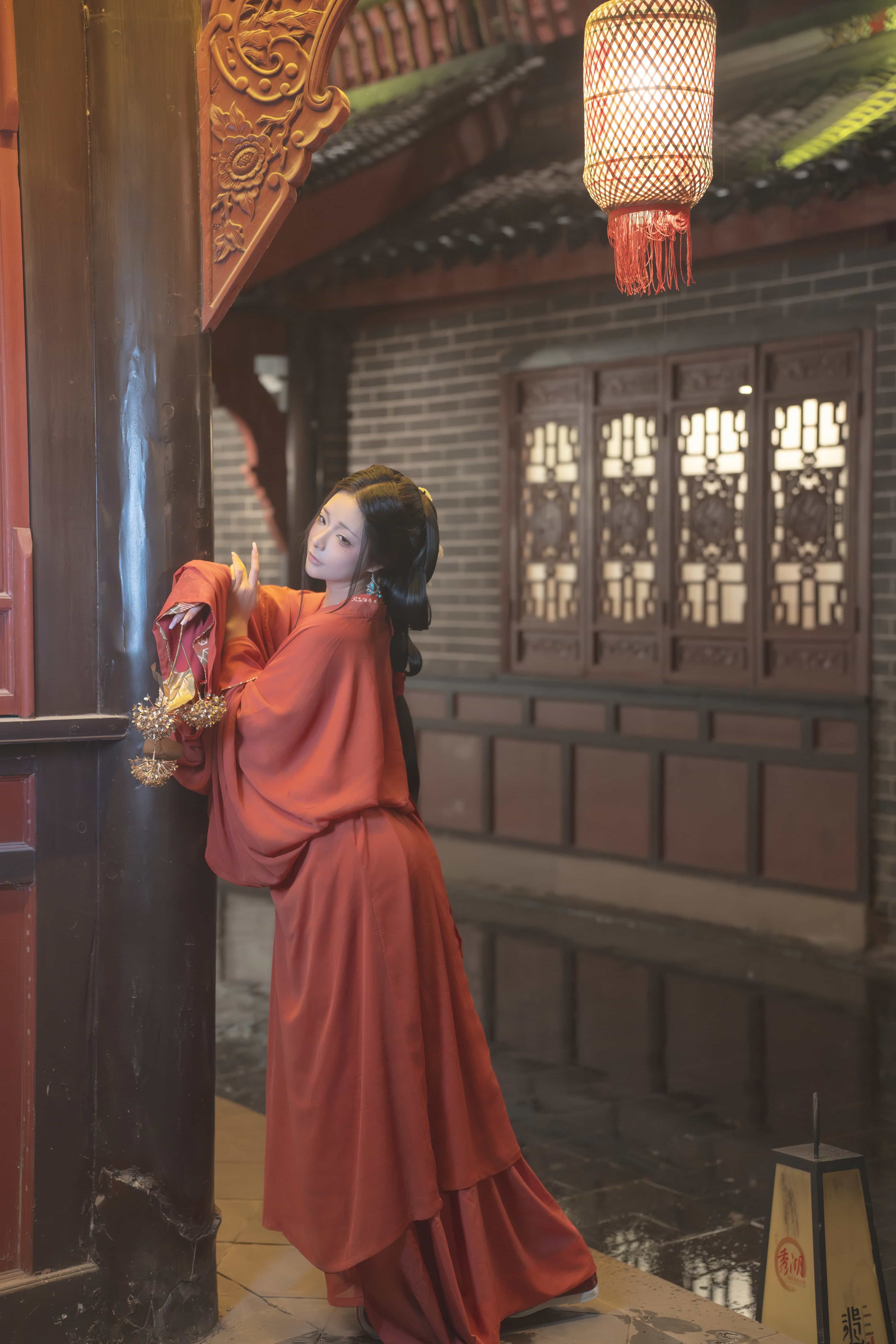 玉汇：湘西红衣女子的秘密，一场禁忌的肉体盛宴，隐秘情欲的缠绵