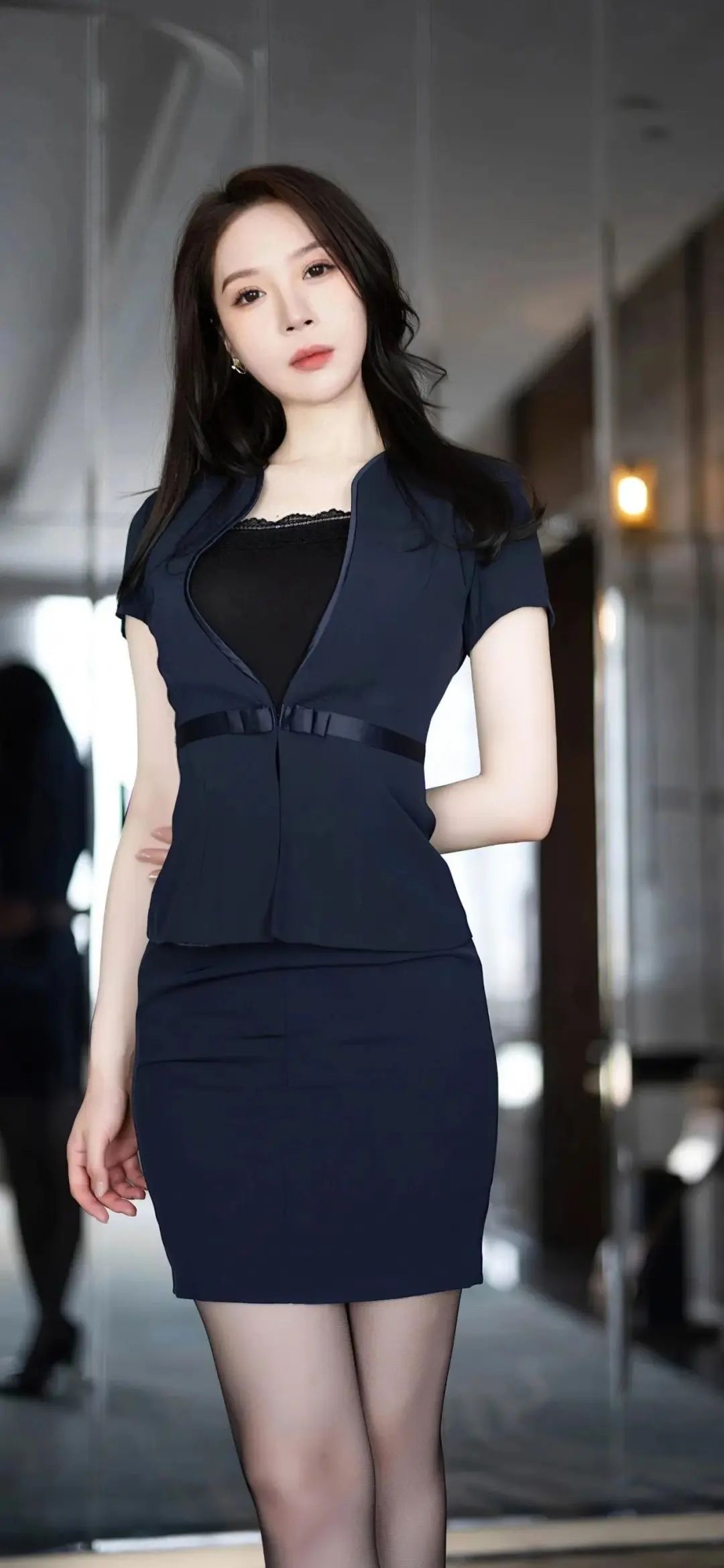 女秘书黑丝大长腿漂亮［35P］ Female secretary with l