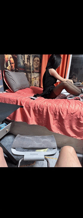 良家小姐姐，蜜桃臀美乳，后入佳品，还会足交